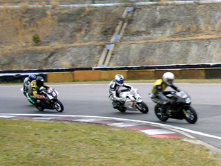 ２０１１Ｋ－ＭＡＸ　＆　ＭＳＡ　耐久ロードレース　開幕戦