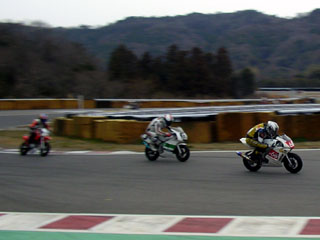 ２０１１Ｋ－ＭＡＸ　＆　ＭＳＡ　耐久ロードレース　開幕戦