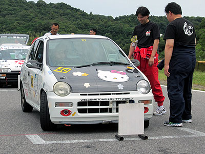 2012幸田K-4チャレンジカップ耐久レース　第３戦　ポールポジション<br />「ハローキティ四十路トゥデイ」