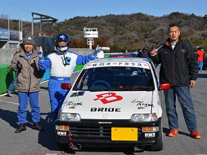 2014幸田K-4チャレンジカップ耐久レース　「ブリッド谷口Ｇ早川水道トゥデイ」のみなさん