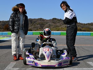 2014SKM・スポーツカート　3時間耐久イベント　「IRIDIUM’s」のみなさん