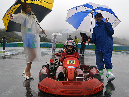 2014幸田レンタルカート耐久レース　最終戦　17.ガールズレーシングクラブ幸田