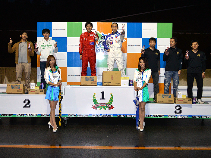 2014幸田レンタルカート耐久レース　最終戦　優勝から3位のみなさん