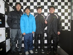 =2015幸田レンタルカート耐久レース　第1戦=　｢チームA＠DEES技研｣のみなさん